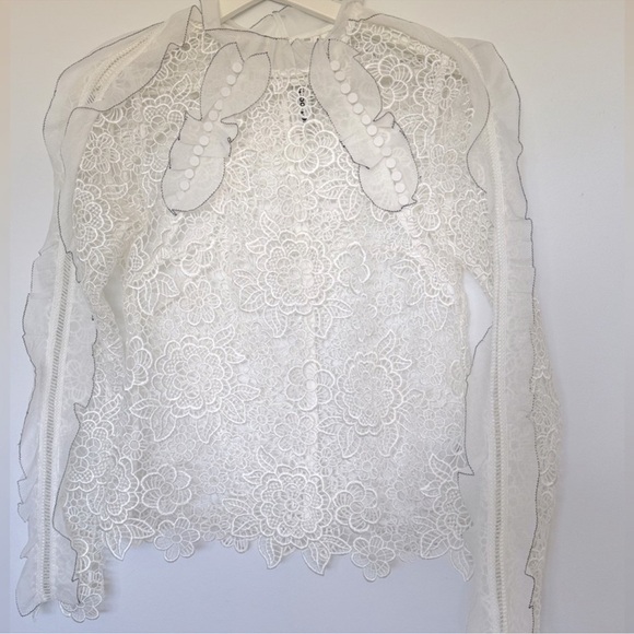 SELF-PORTRAIT White Cutout Ruffle Guipure
Lace Top Blouse Size: US 2 - Picture 4 of 5